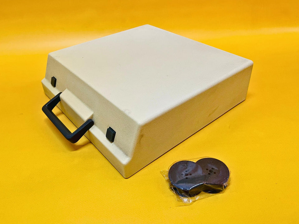 Olympia Traveller with Case – Snow White – Rare Stylized Edition QWERTY
