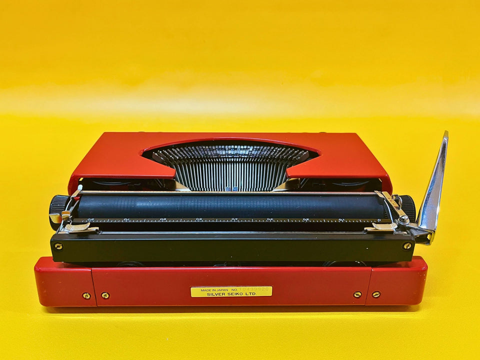 Working Red Silver Reed Silverette II Typewriter | Japanese Portable