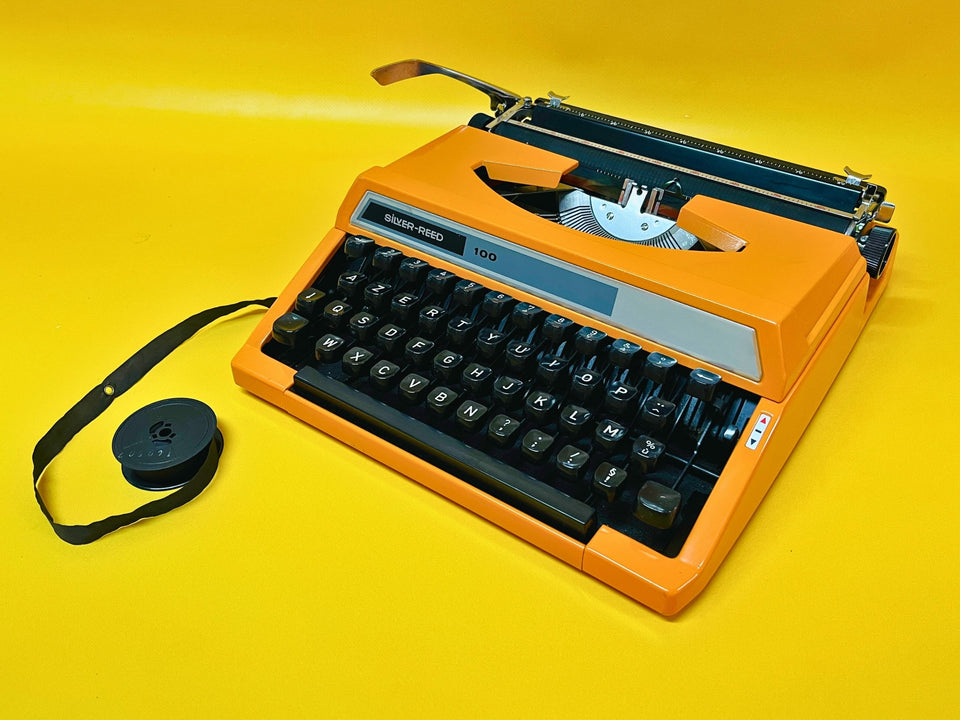 Working Orange Silver Reed 100 Typewriter | AZERTY | Case