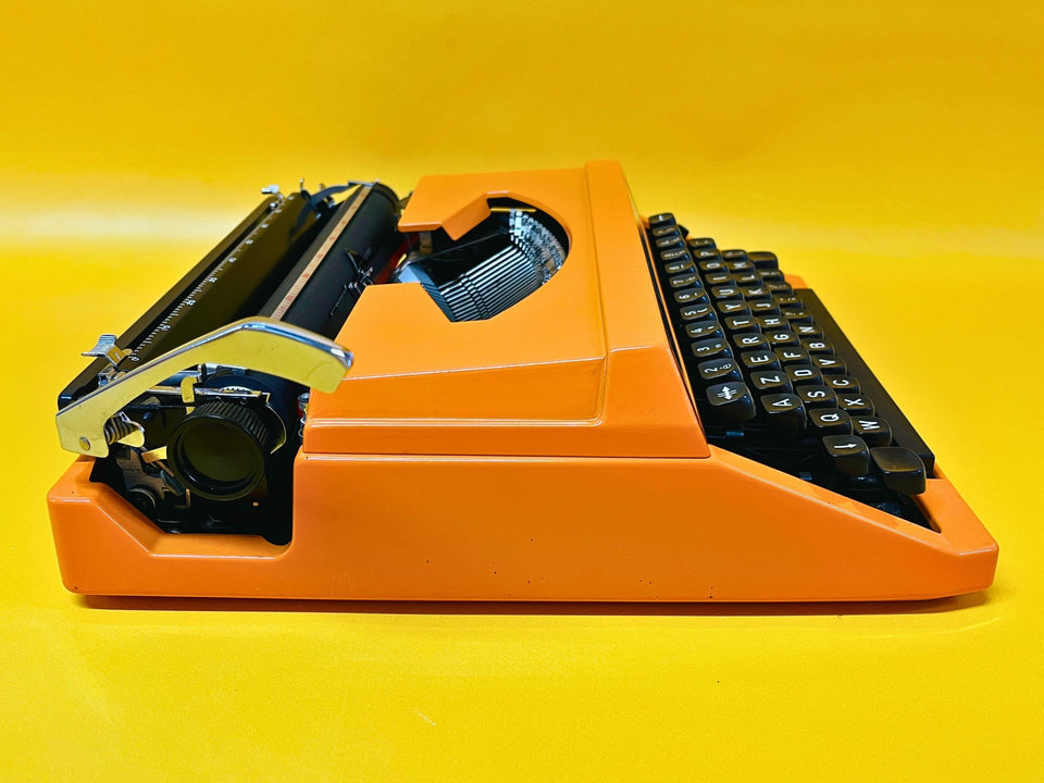 Working Orange Silver Reed 100 Typewriter | AZERTY | Case