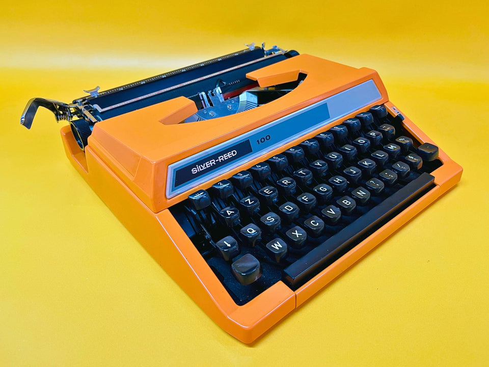 Working Orange Silver Reed 100 Typewriter | AZERTY | Case