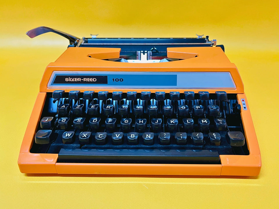 Working Orange Silver Reed 100 Typewriter | AZERTY | Case