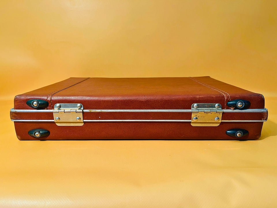 Vintage Hard Shell Case - Brown Faux Leather Very Good Condition