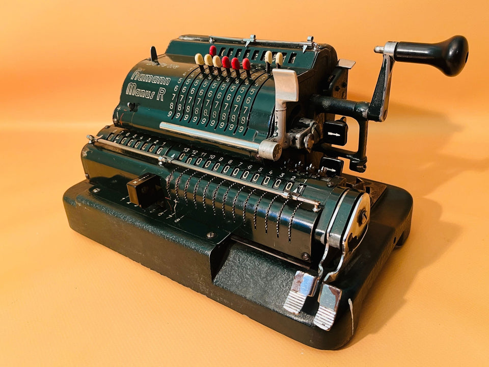 Vintage Hamann Manus R DeTeWe Mechanical Calculator For Parts Repair