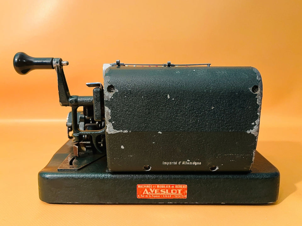 Vintage Hamann Manus R DeTeWe Mechanical Calculator For Parts Repair