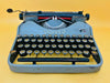 Working 1920s Oliver Typewriter - Gray Retro Metal Machine - QZERTY Modernist Decor