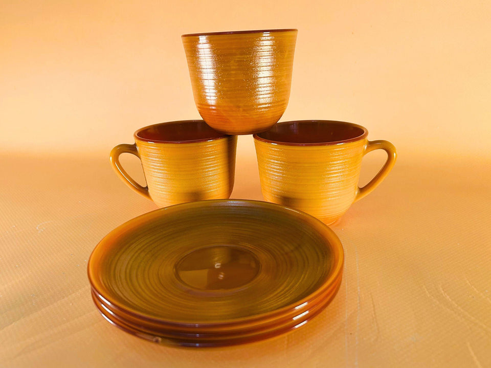 Arcopal Volcano coffee mug set 3-piece vintage glass cups