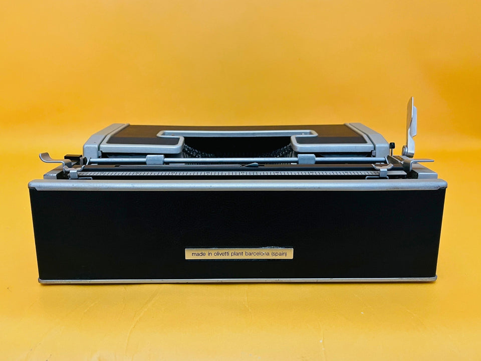 Olivetti Lettera DL | Leather-Clad Executive | Sottsass Design Icon 1970s with Case