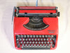 Olympia Splendid 33 keyboard detail QWERTY keys close-up