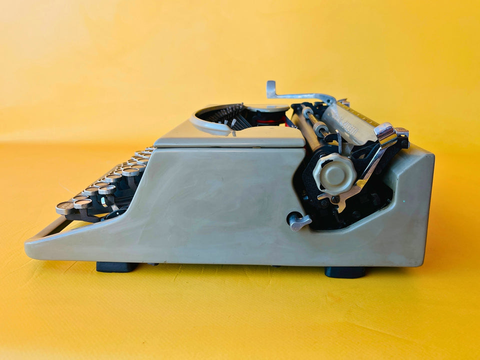 Working Hispano Olivetti Studio 46 | Rare Glass Keys | Sage Green