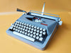 Royal Roytab typewriter gray 1970s portable QWERTZ