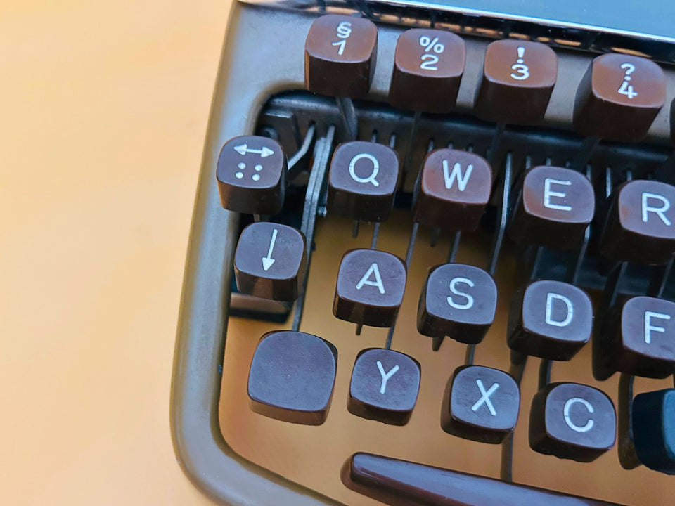Rheinmetall KsT Typewriter – 1960 Blue Portable Manual Metal Typewriter