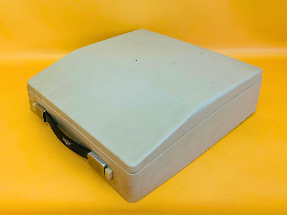Royal 200 Metal Typewriter - Working 1970s Manual Machine - Gray AZERTY with Case