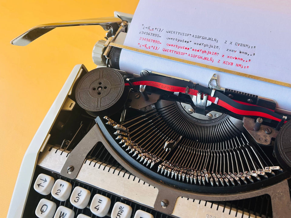 Working White Hermes Baby Typewriter | Swiss Ultra-Portable Typewriter with Case
