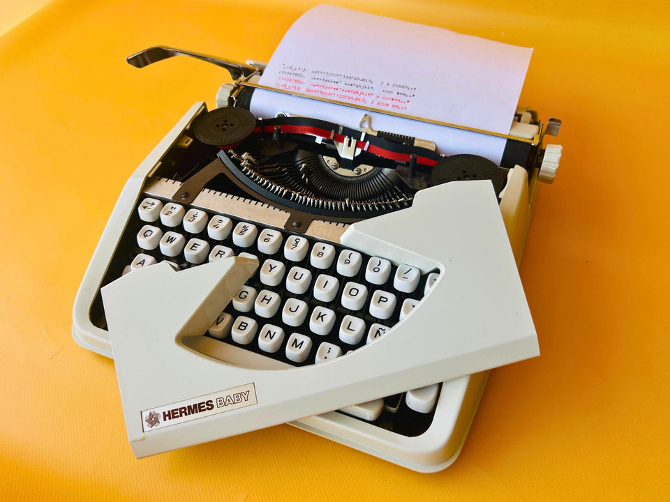 Working White Hermes Baby Typewriter | Swiss Ultra-Portable Typewriter with Case