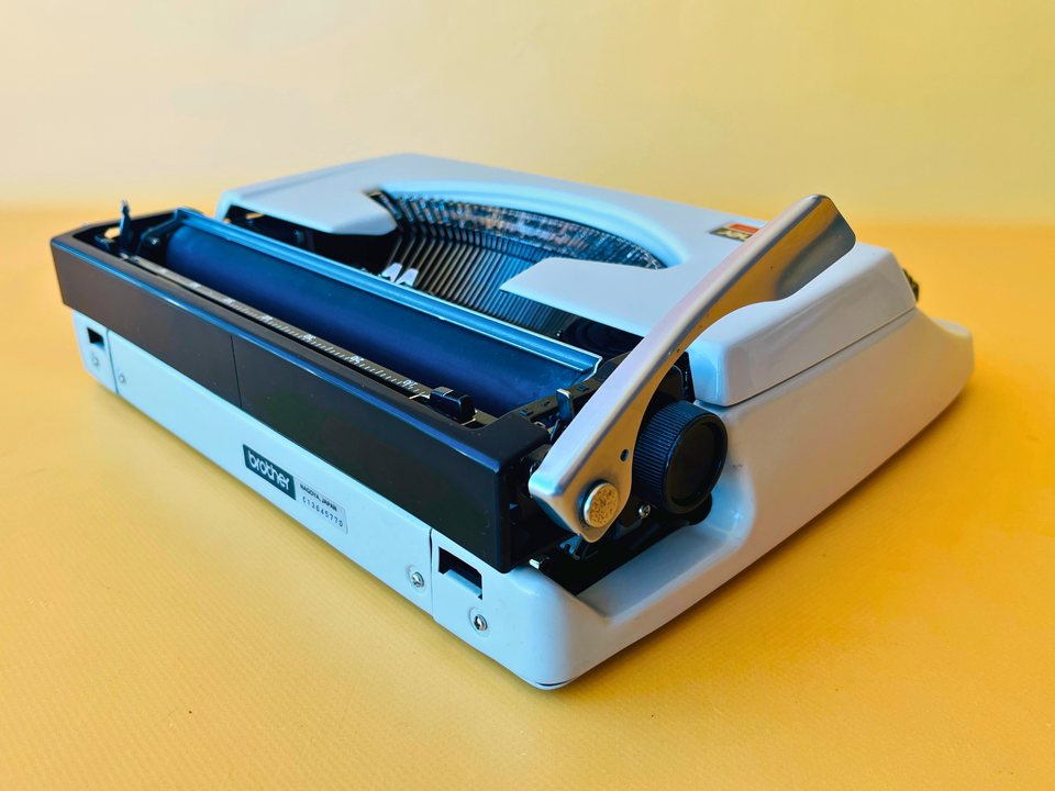 Brother 210 | Arctic White | The Minimalist Japanese Classic