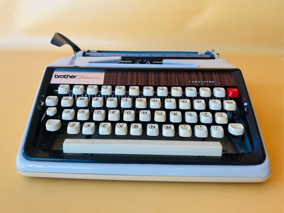 Brother Deluxe 1300 Tabulator | Cream & Black | High-Feature Japanese Classic