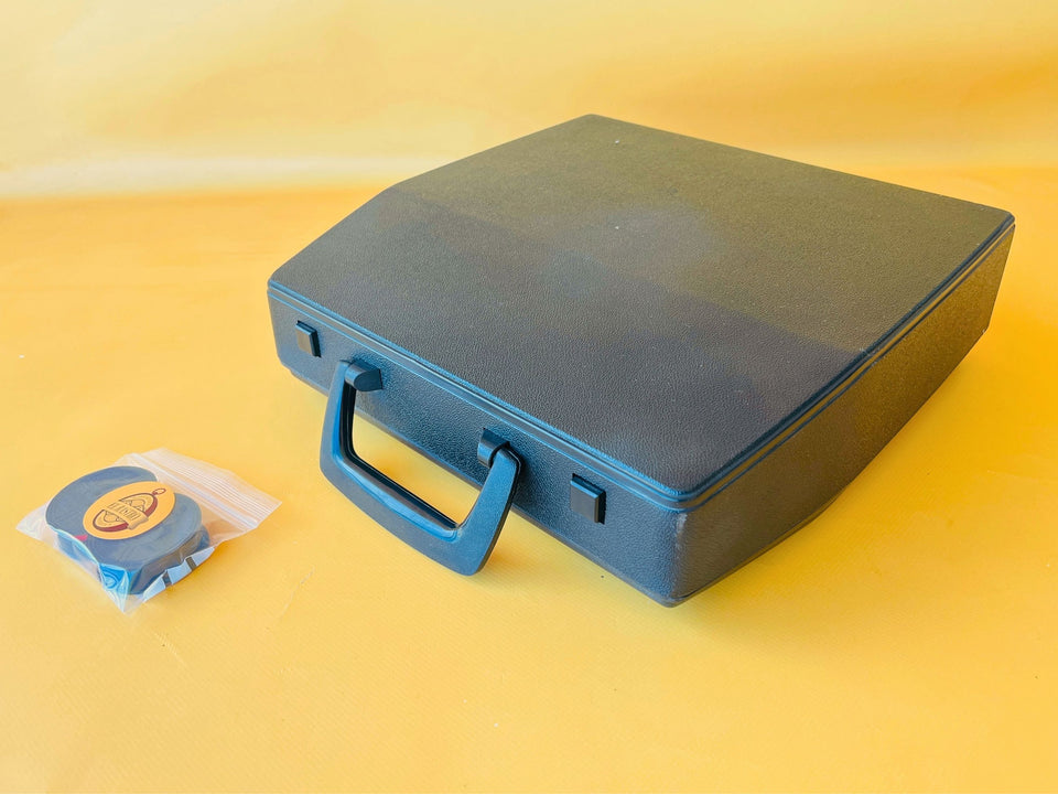 Royal Sahara Portable Typewriter Blue – Spanish QWERTY – With Case – Serviced & Working