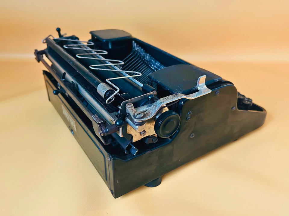 Olympia Progress Portable Typewriter – 1930s–1940s | With Case | Serviced & Working