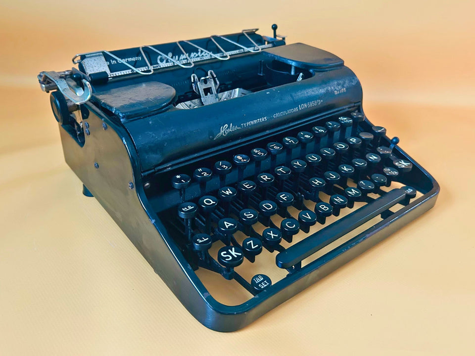 Olympia Progress Portable Typewriter – 1930s–1940s | With Case | Serviced & Working