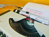 Olympia Traveller de Luxe QWERTZ typewriter with original carrying case