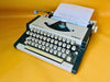 Olympia Traveller de Luxe Typewriter | German QWERTZ | Fully Working | Original Case | Serviced Vintage Portable