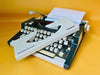 Olympia Traveller de Luxe Typewriter | German QWERTZ | Fully Working | Original Case | Serviced Vintage Portable