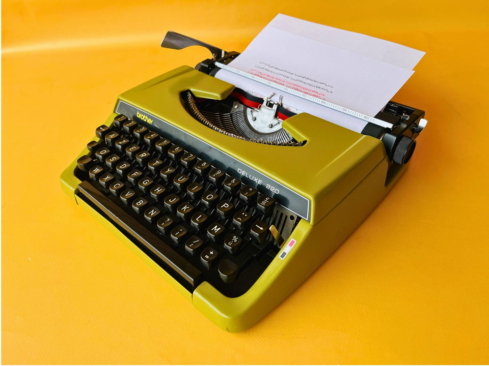 Working Typewriter Brother Deluxe 220 Green Ultra Mint