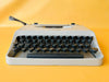 Working Typewriter Underwood 18 Gray Portable Spanish Qwerty