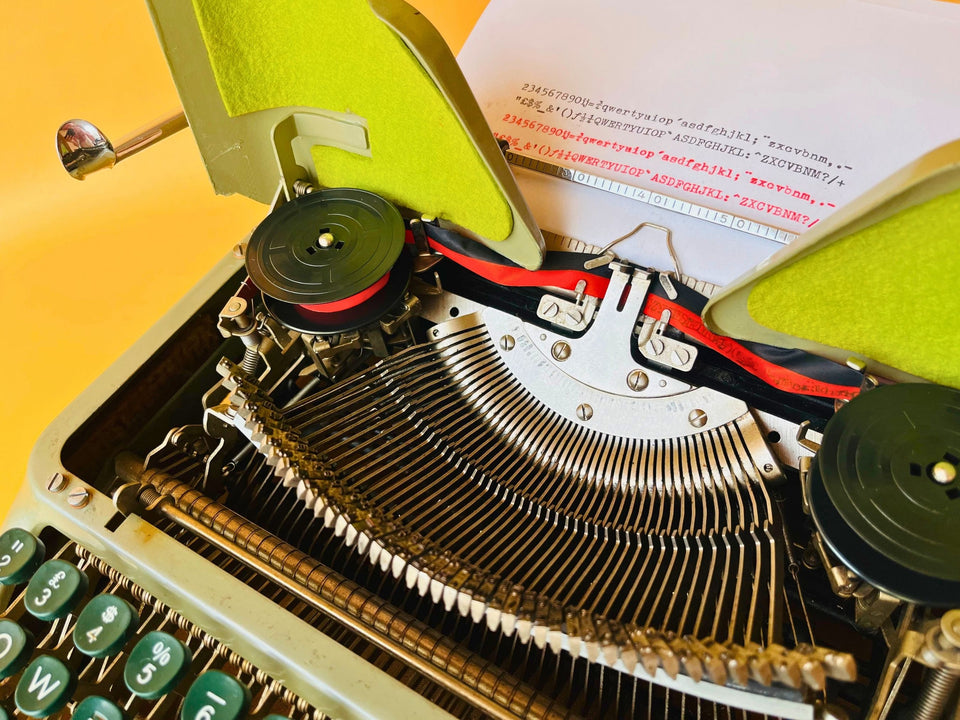 Working Typewriter Erika Model 10 Sage Green With Case And Brushes