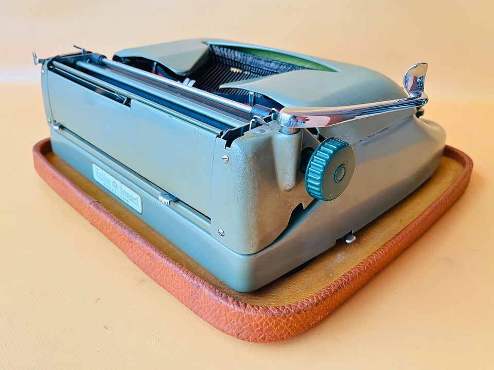 Working Typewriter Erika Model 10 Sage Green With Case And Brushes
