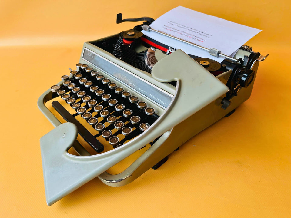 Working Hispano Olivetti Studio 46 | Rare Glass Keys | Sage Green
