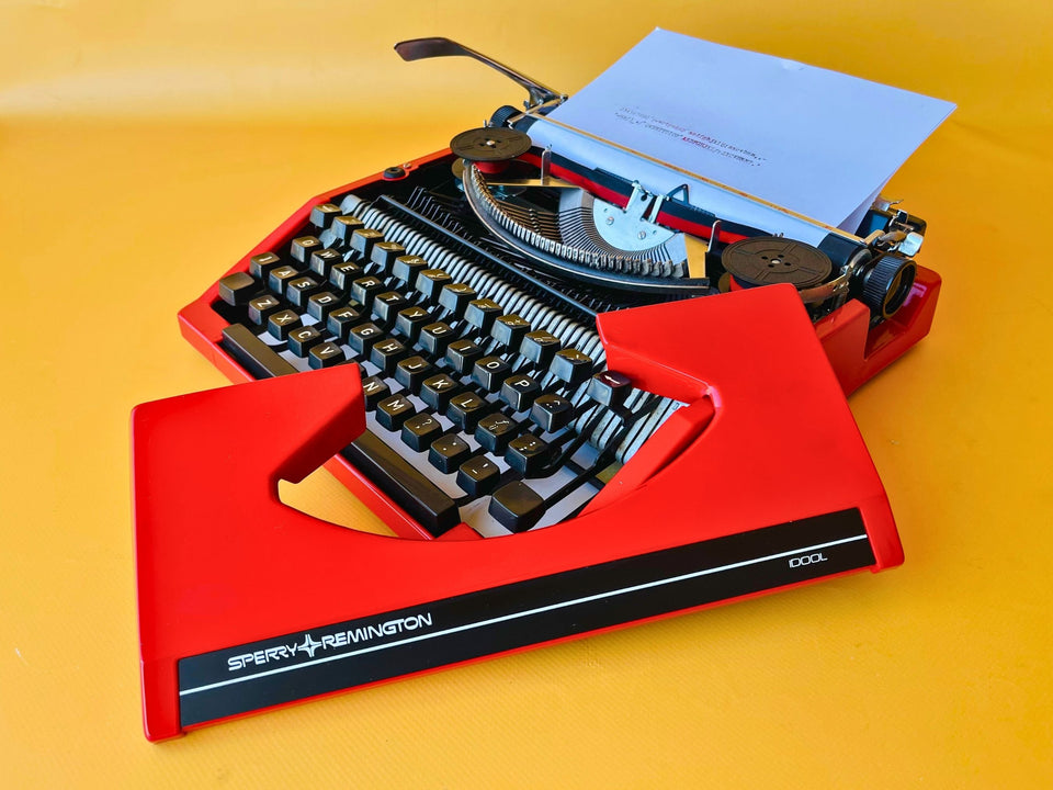 Working Typewriter Sperry Remington Idool Red Dutch Qwerty With Case