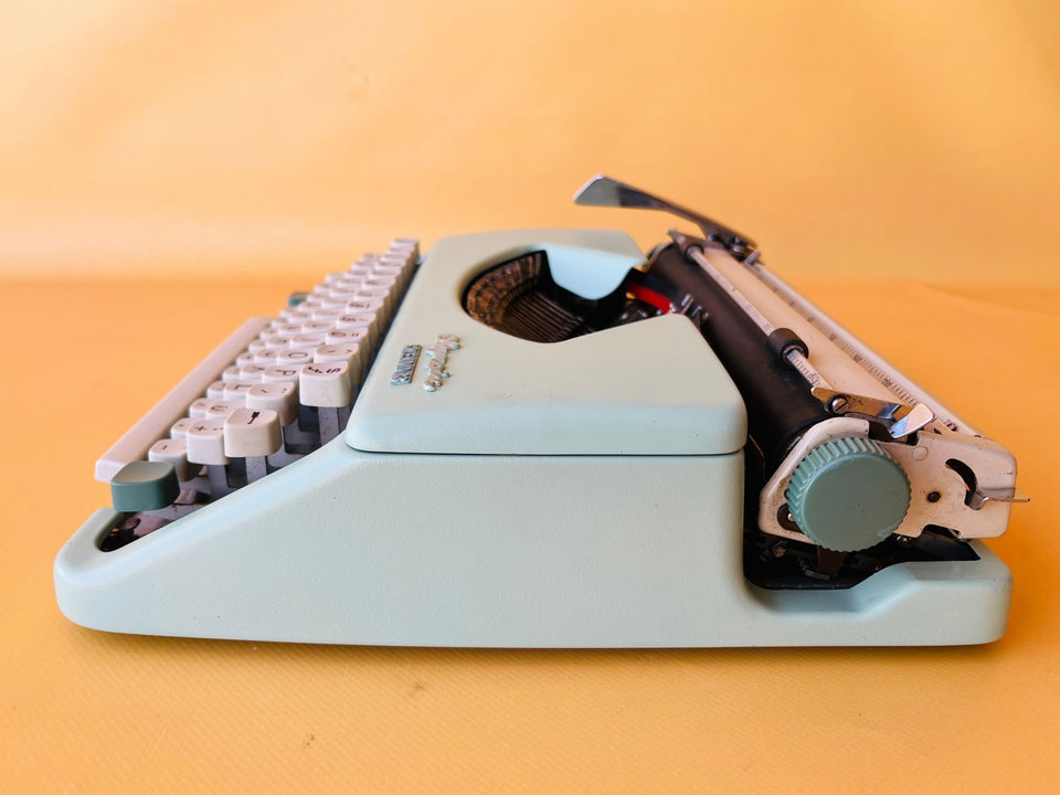 Working Typewriter Olympia Splendid 33 Custom Painted Cyan 1963