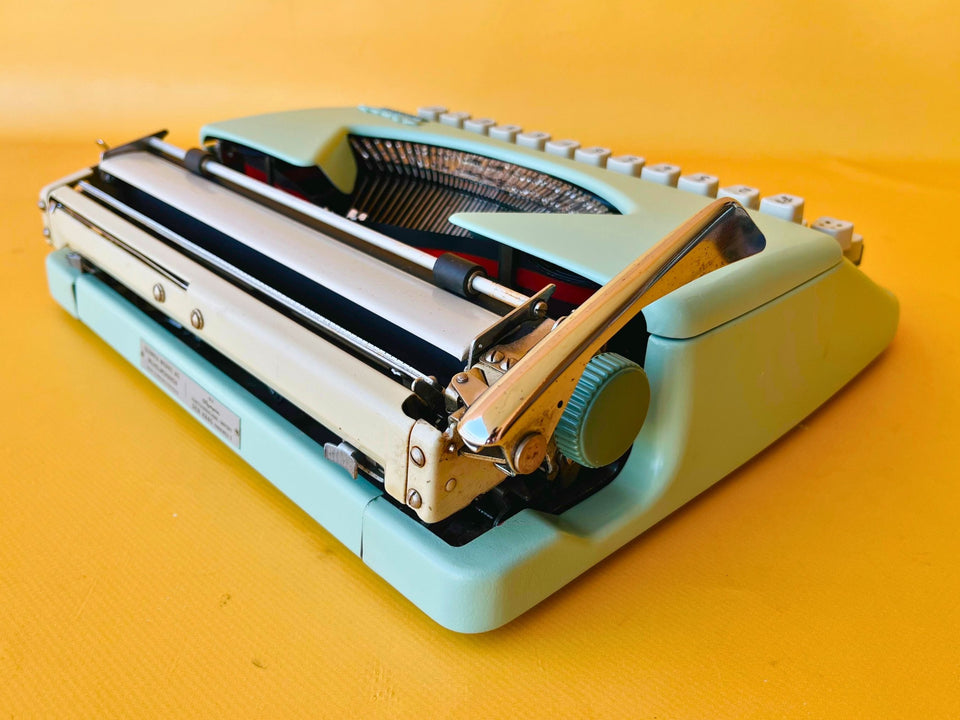 Working Typewriter Olympia Splendid 33 Custom Painted Cyan 1963