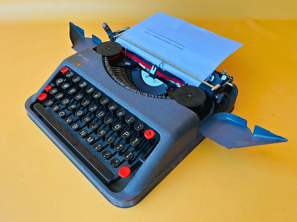 Working Typewriter Hermes Baby Metal German Qwertz With Case