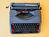 Hermes Baby German Qwertz keyboard close-up from above