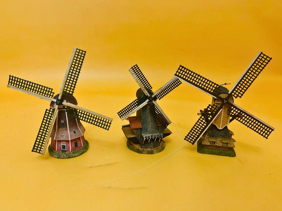 Lilliput Lane Miniatures Set – 9-Piece Vintage Tiny Houses & Windmill Collection, Handcrafted British Cottage