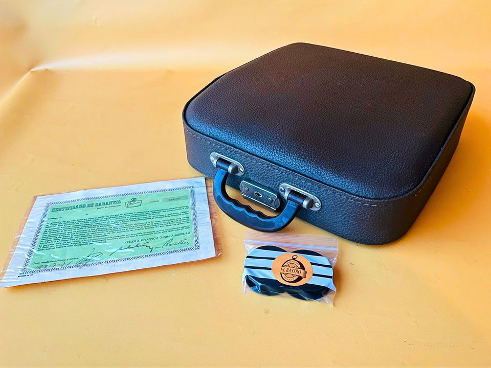 Working Typewriter Princess 300 Blue With Leather Case QWERTY (Copy)