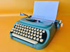 Working Typewriter Singer T4 Scholastic Blue Spanish QWERTY