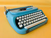 Working Typewriter Singer T4 Scholastic Blue Spanish QWERTY