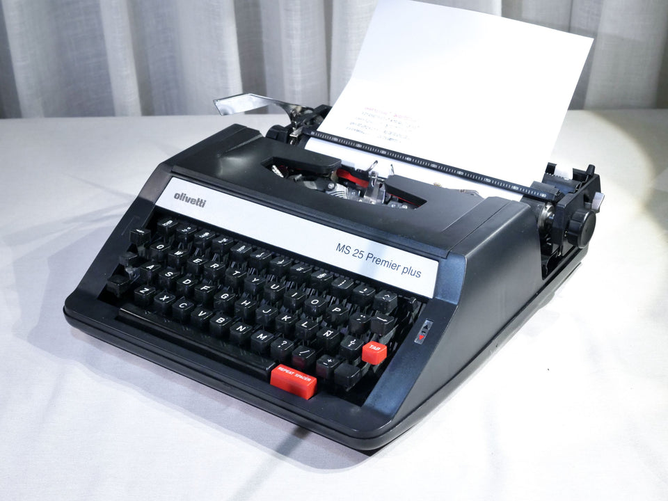Olivetti MS 25 Premier Plus – Sleek Black – Modernist Manual