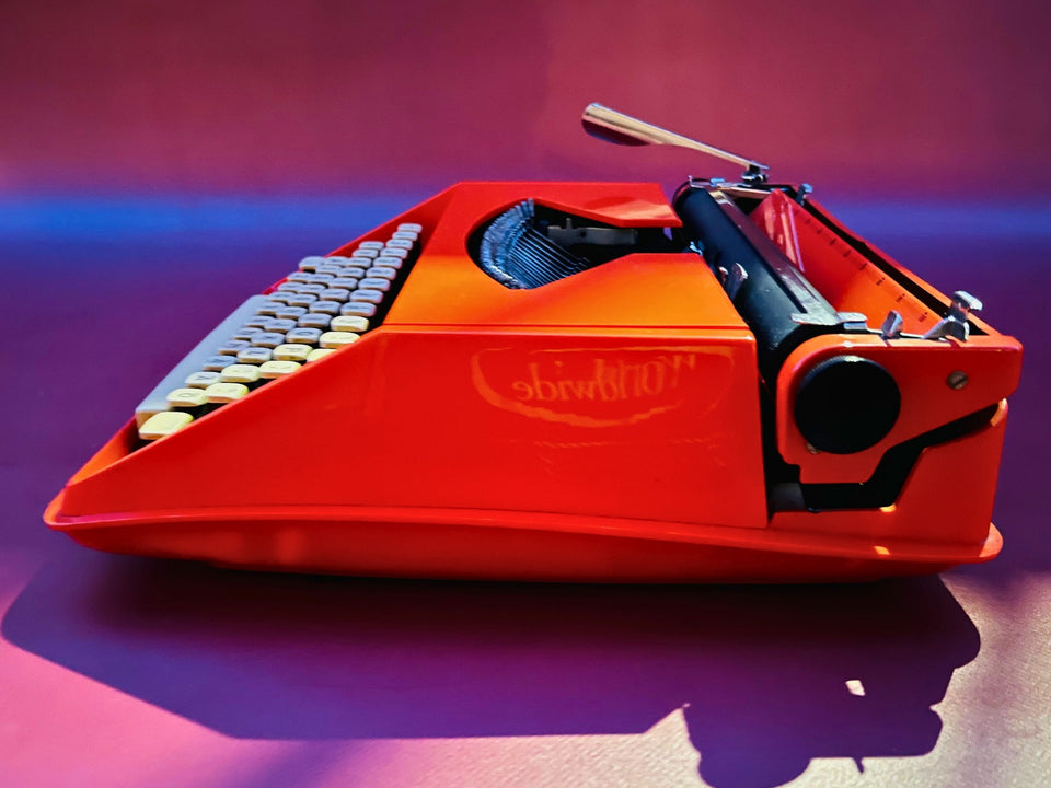Working Typewriter Remington Riviera Orange Swedish Finnish QWERTY