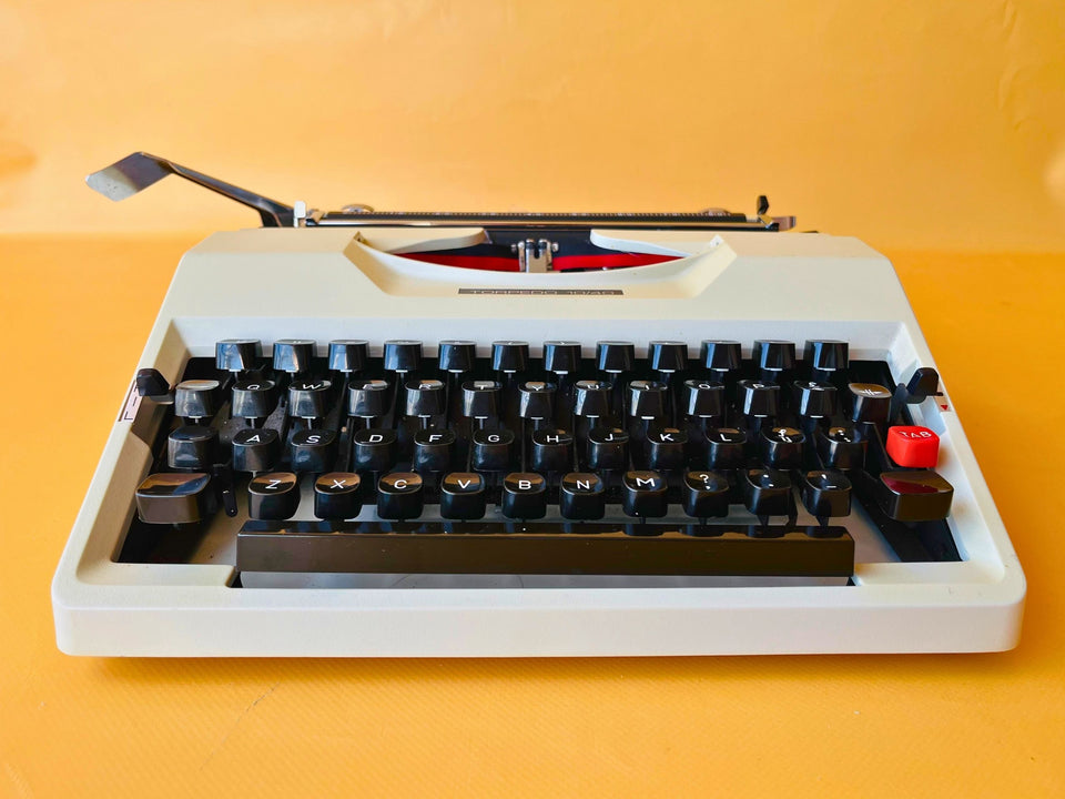 Working Typewriter Torpedo 10 40 White Dutch QWERTY with Case