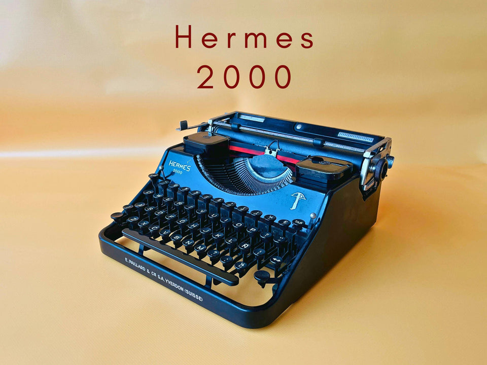 Hermes 3000 black portable typewriter