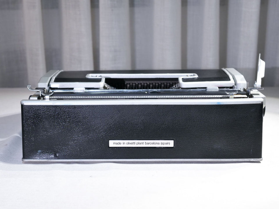 Olivetti Lettera DL | Leather-Clad Executive | Sottsass Design Icon 1970s