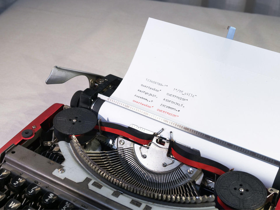 Brother Deluxe 220 Portable Typewriter - Working 1970s Manual - Red with Case