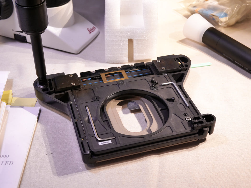 Leica Microsystems DM1000 | Clinical Laboratory Microscope | 5 Objectives