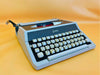 Royal 200 Metal Typewriter - Working 1970s Manual Machine - Gray AZERTY with Case