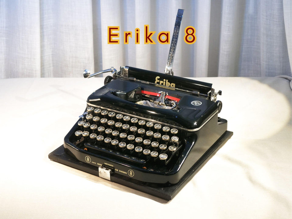 Erika 8 black typewriter glass keys AZERTY